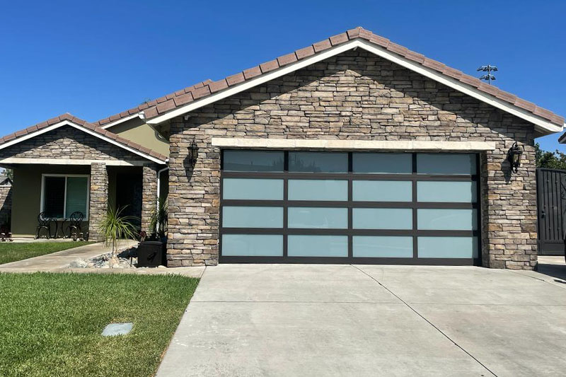 Aluminum Garage Door VIP in Perris, CA